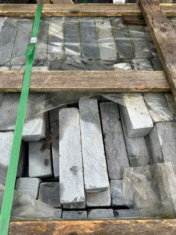 Waalformaat Asian Bluestone nieuw (P900) - Afbeelding 3